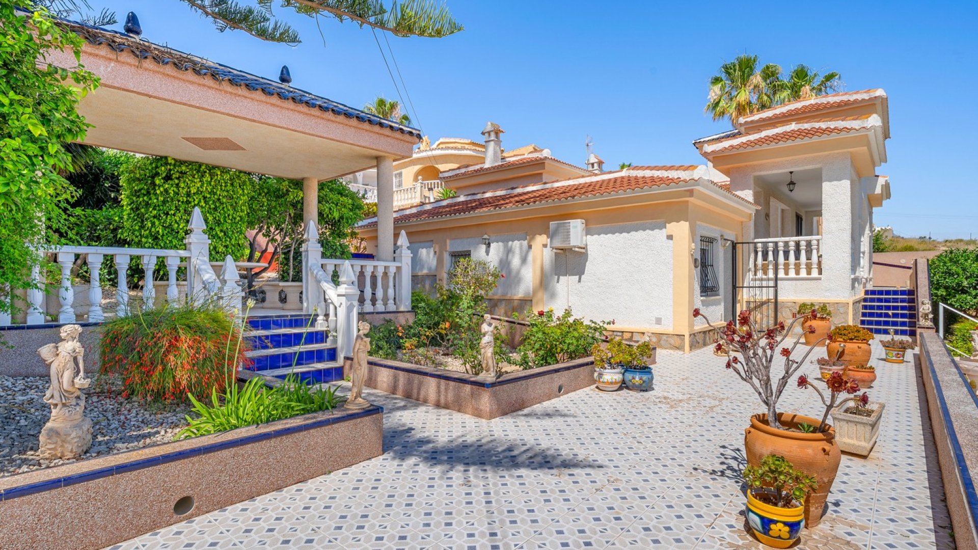 Revente - Villa -
Ciudad Quesada - La Marquesa Golf