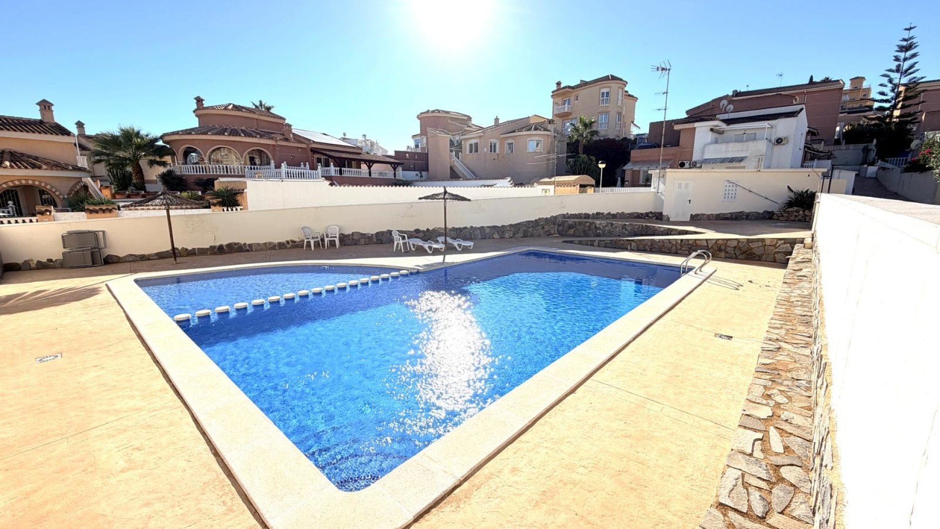 Revente - Villa -
Ciudad Quesada - La Marquesa Golf