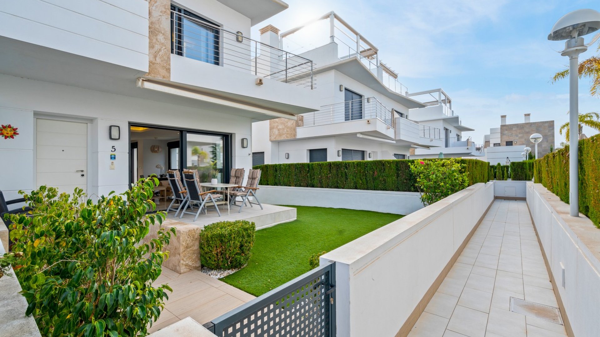 Revente - Villa -
Ciudad Quesada - Lo Marabú