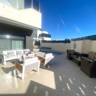 Revente - Villa -
Ciudad Quesada - Pueblo Bravo