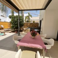 Revente - Villa -
Ciudad Quesada - Pueblo Bravo