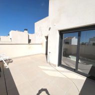 Revente - Villa -
Ciudad Quesada - Pueblo Bravo