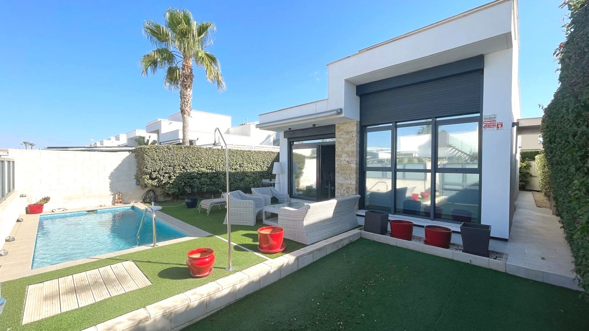 Revente - Villa -
Ciudad Quesada - Pueblo Bravo