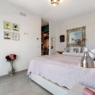 Revente - Villa -
Daya Nueva
