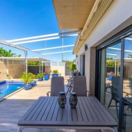 Revente - Villa -
Daya Nueva