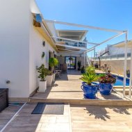 Revente - Villa -
Daya Nueva