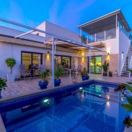 Revente - Villa -
Daya Nueva