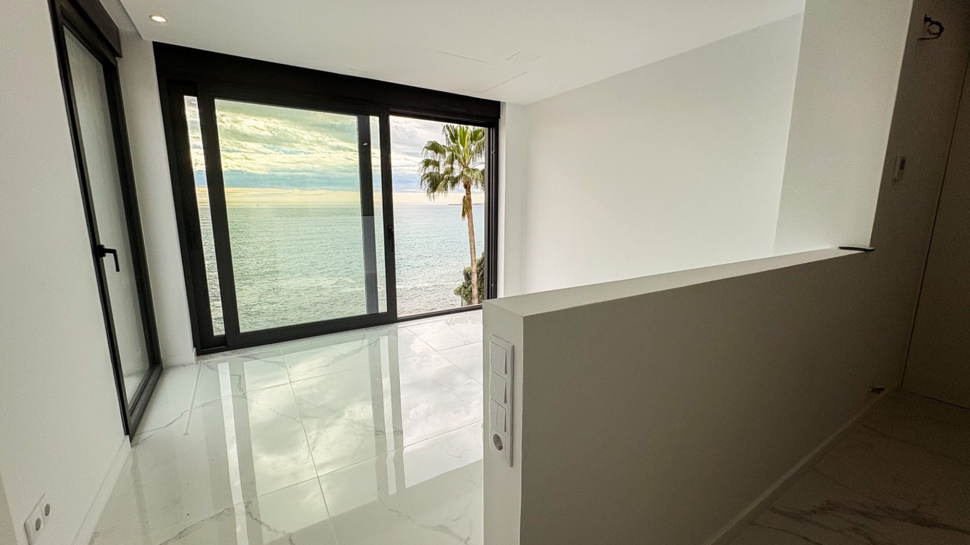 Revente - Villa -
El Campello - Coveta fuma