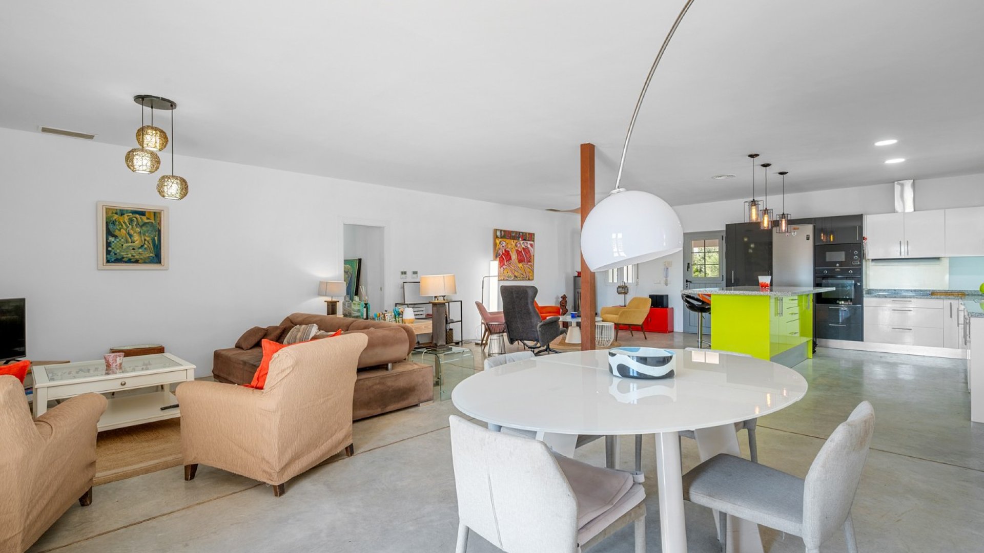 Revente - Villa -
Elche