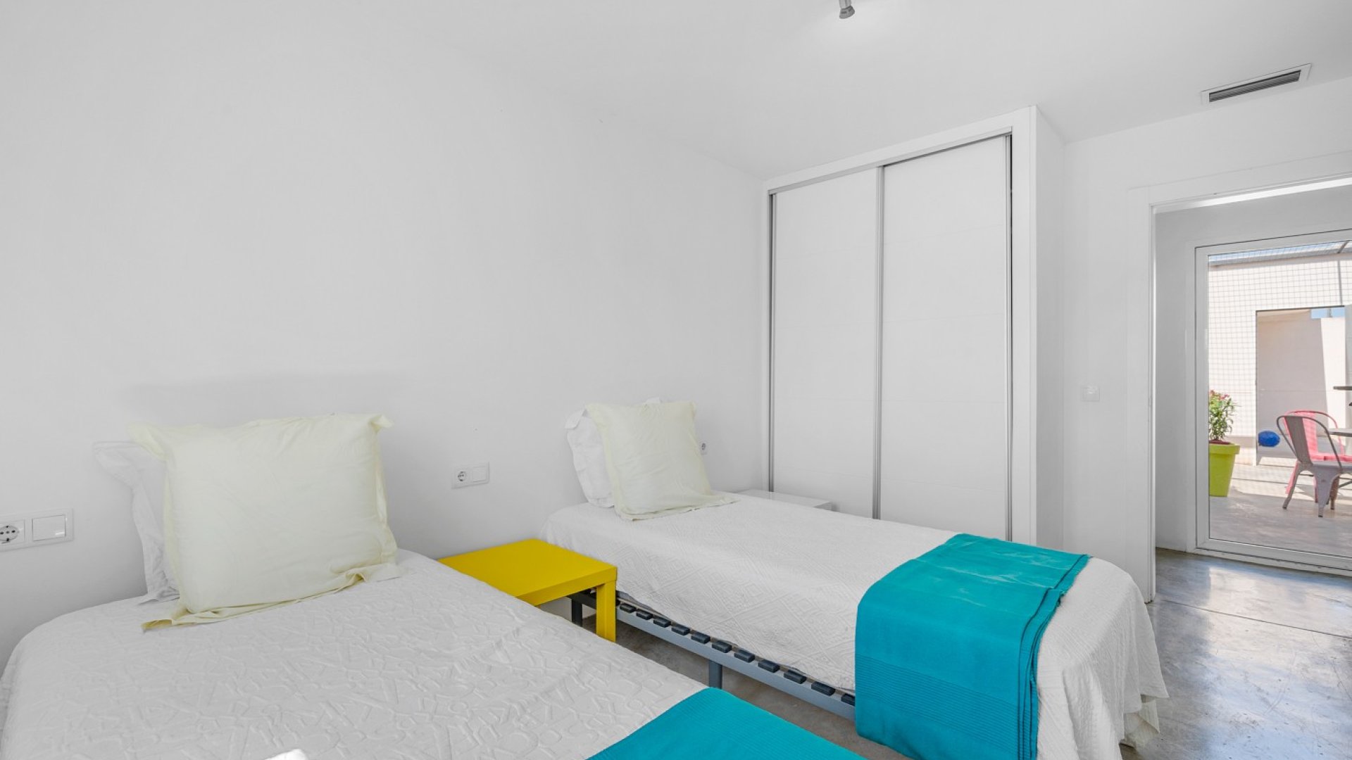 Revente - Villa -
Elche