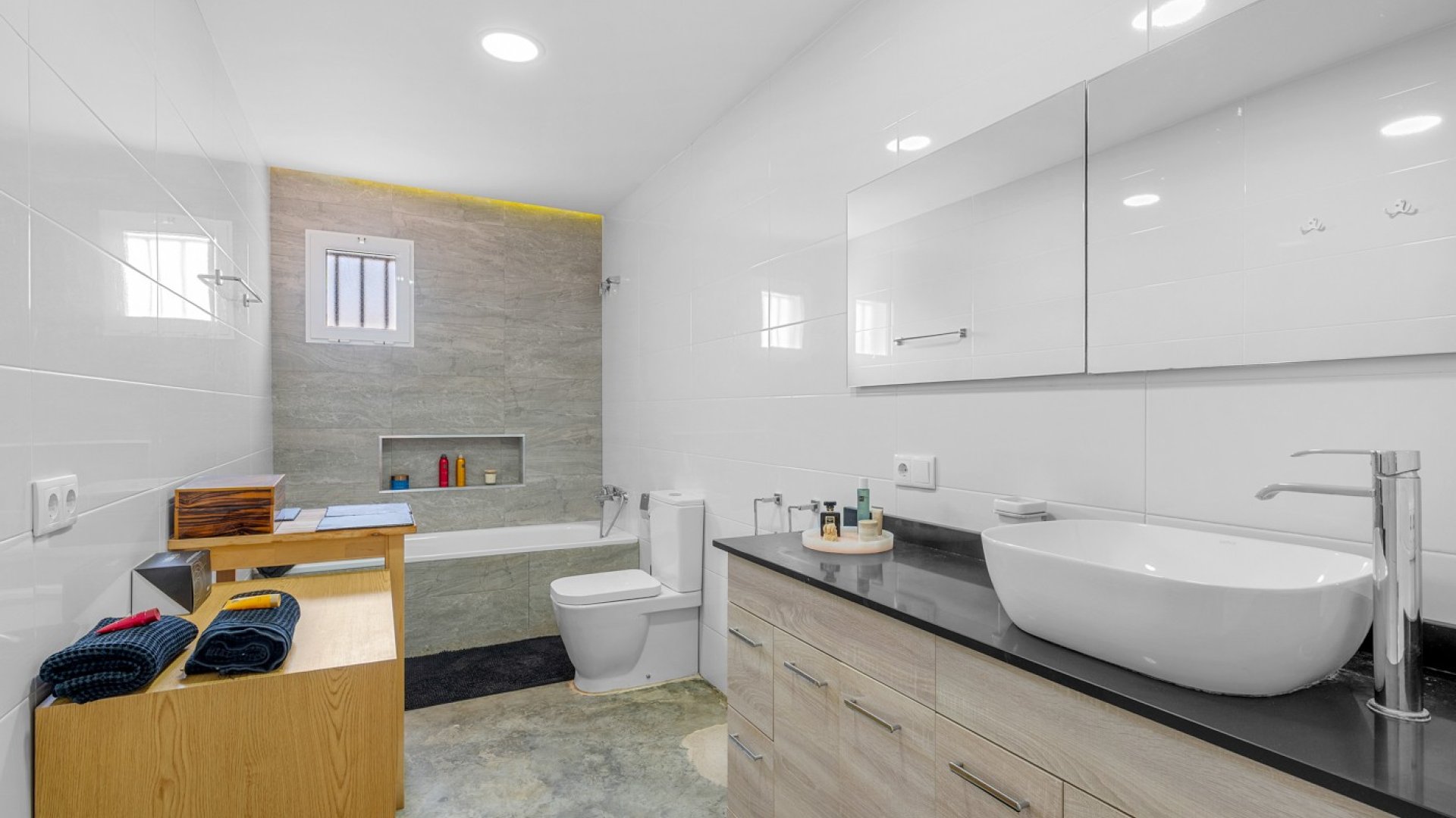 Revente - Villa -
Elche