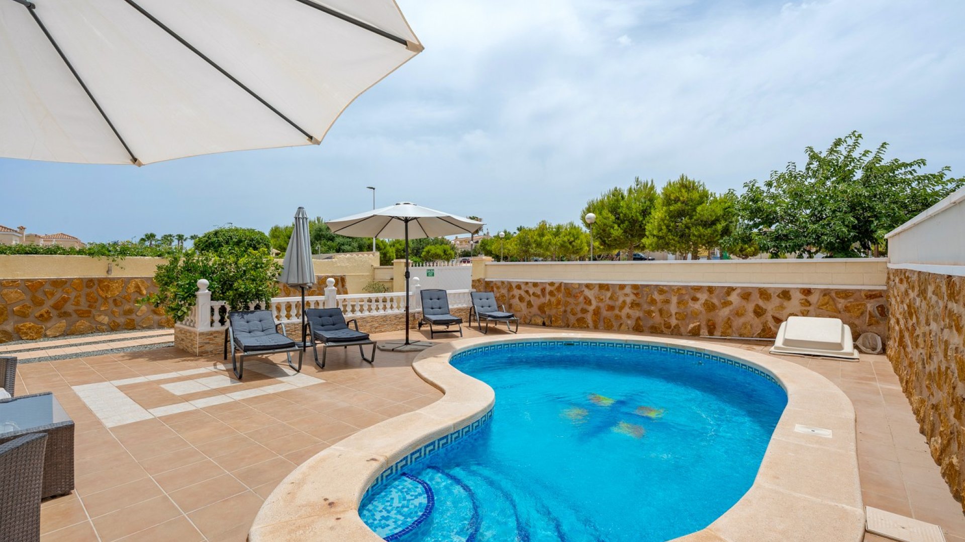 Revente - Villa -
Gran Alacant - Costa Blanca