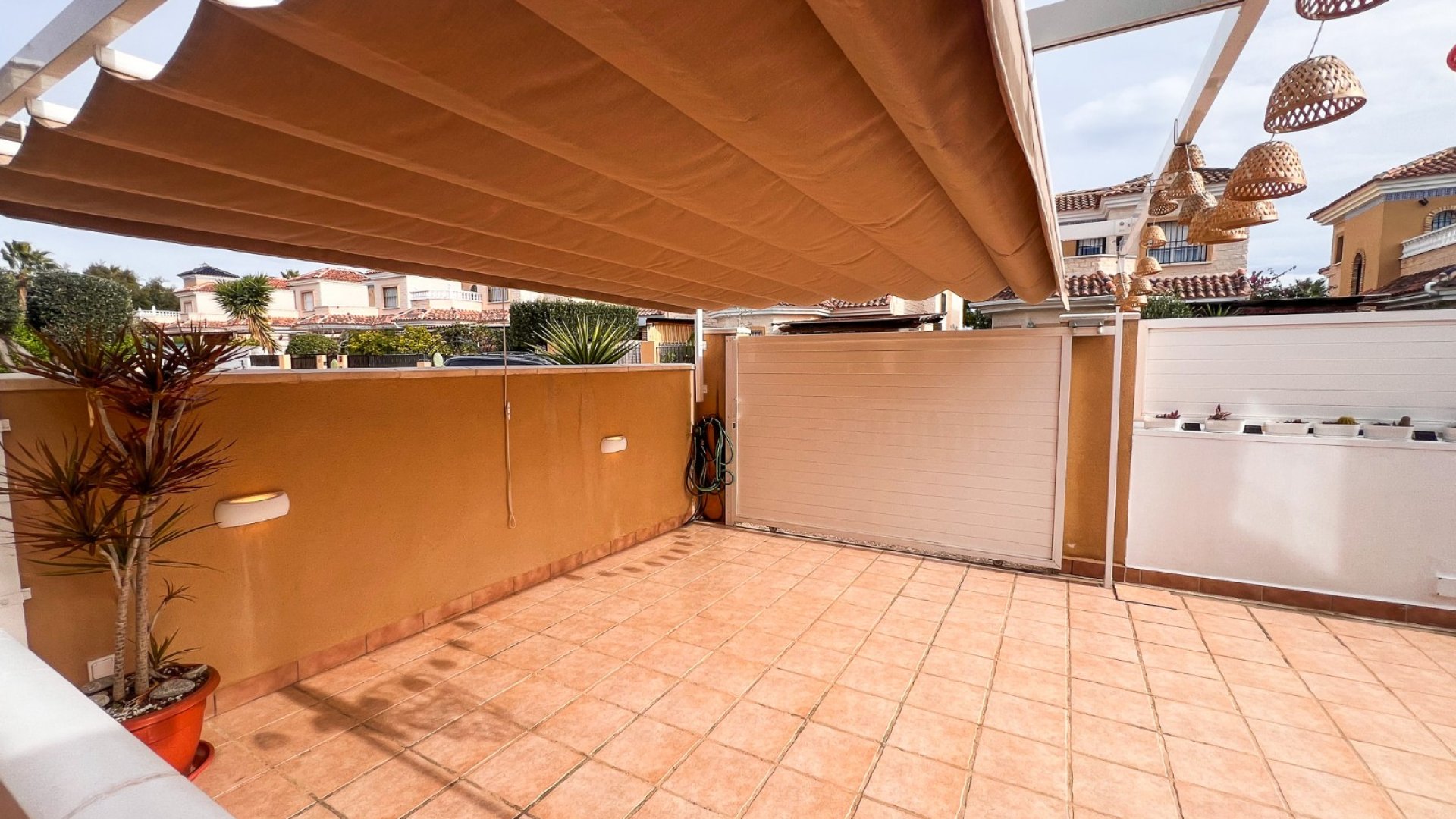 Revente - Villa -
Guardamar del Segura - El Raso