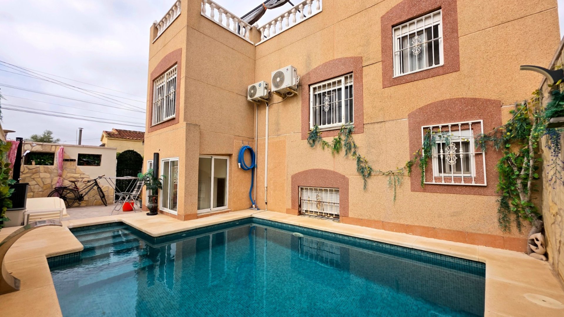 Revente - Villa -
La Marina - La Marina Urb
