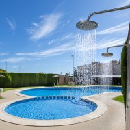 Revente - Villa -
Lomas de Cabo Roig - Orihuela Costa