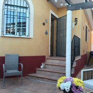 Revente - Villa -
Los Montesinos - La Herrada