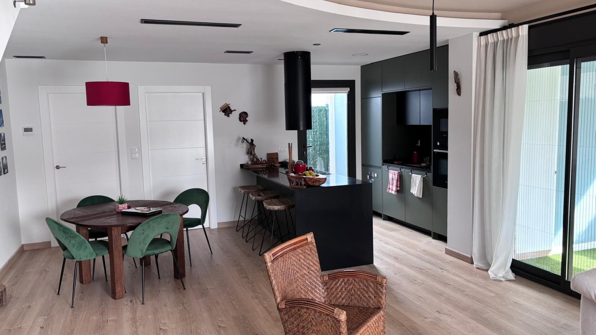 Revente - Villa -
Los Montesinos - La Herrada