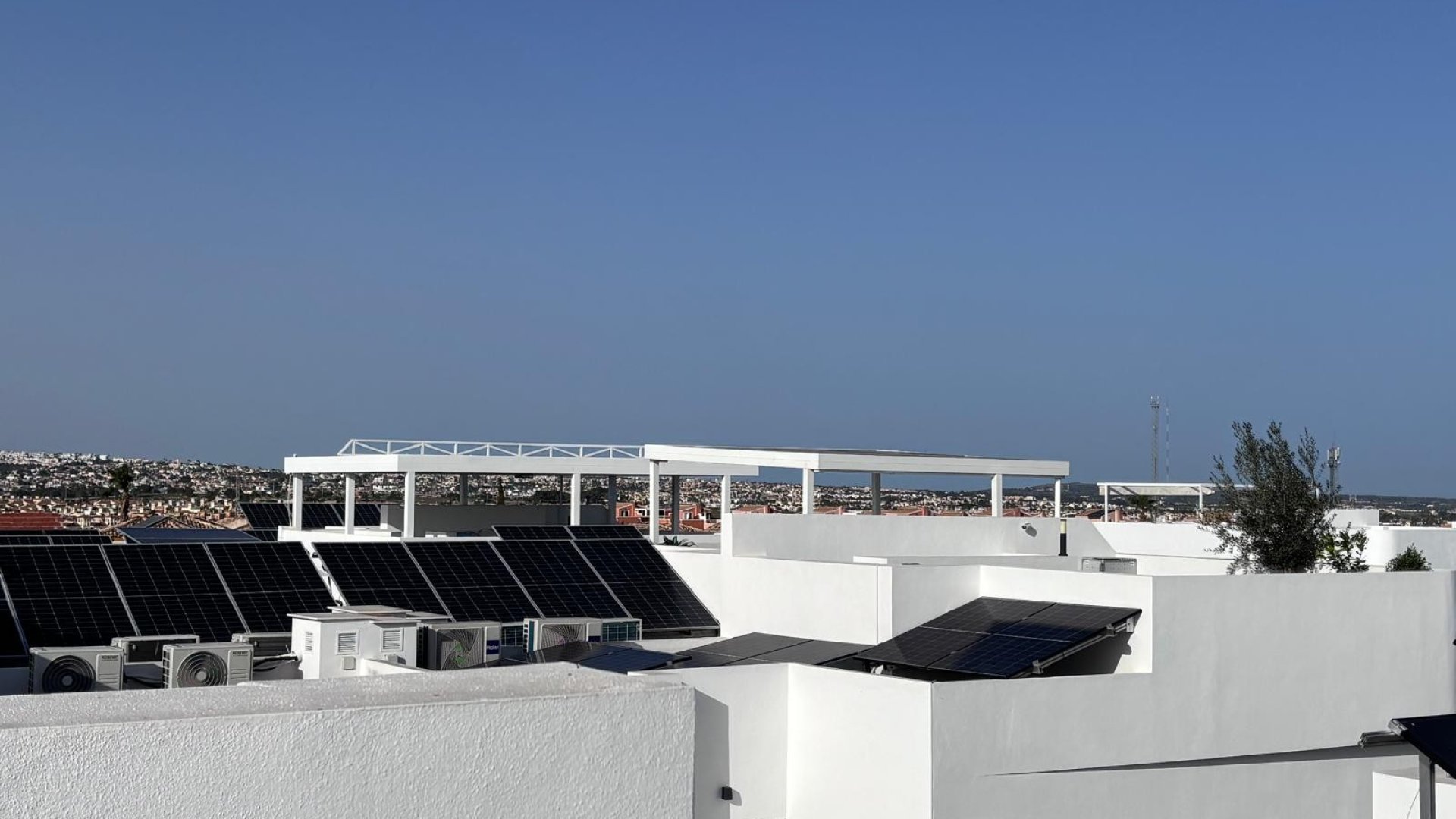 Revente - Villa -
Los Montesinos - La Herrada