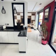 Revente - Villa -
Los Montesinos - La Herrada