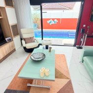 Revente - Villa -
Los Montesinos - La Herrada
