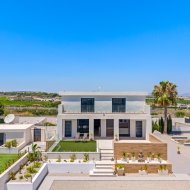 Revente - Villa -
Los Montesinos - La Herrada
