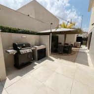 Revente - Villa -
Los Montesinos - La Herrada