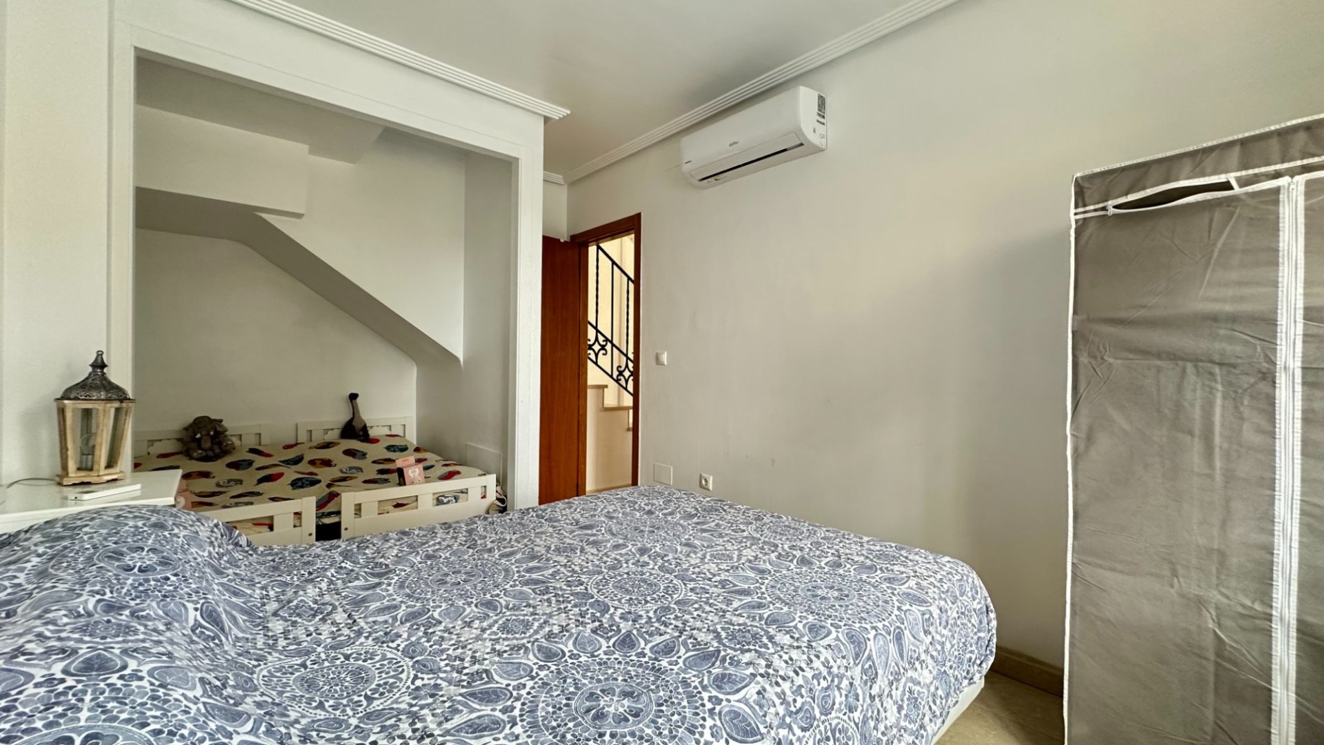 Revente - Villa -
Los Montesinos - La Herrada