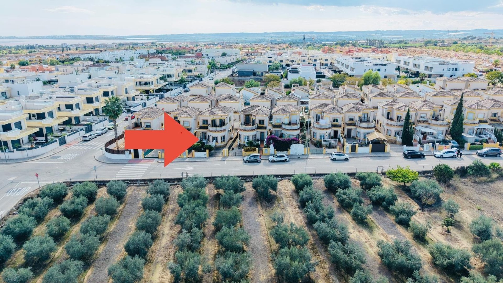 Revente - Villa -
Los Montesinos - La Herrada