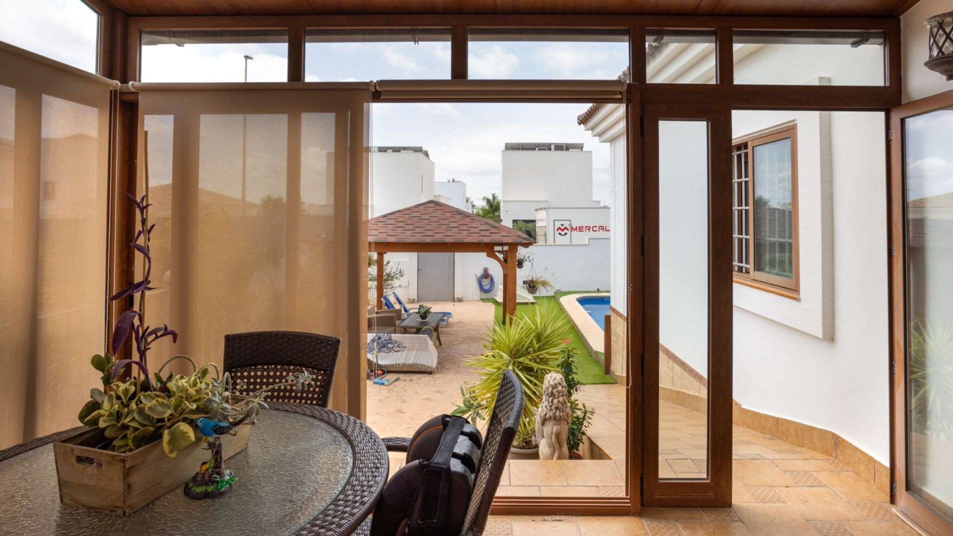 Revente - Villa -
Los Montesinos - La Herrada
