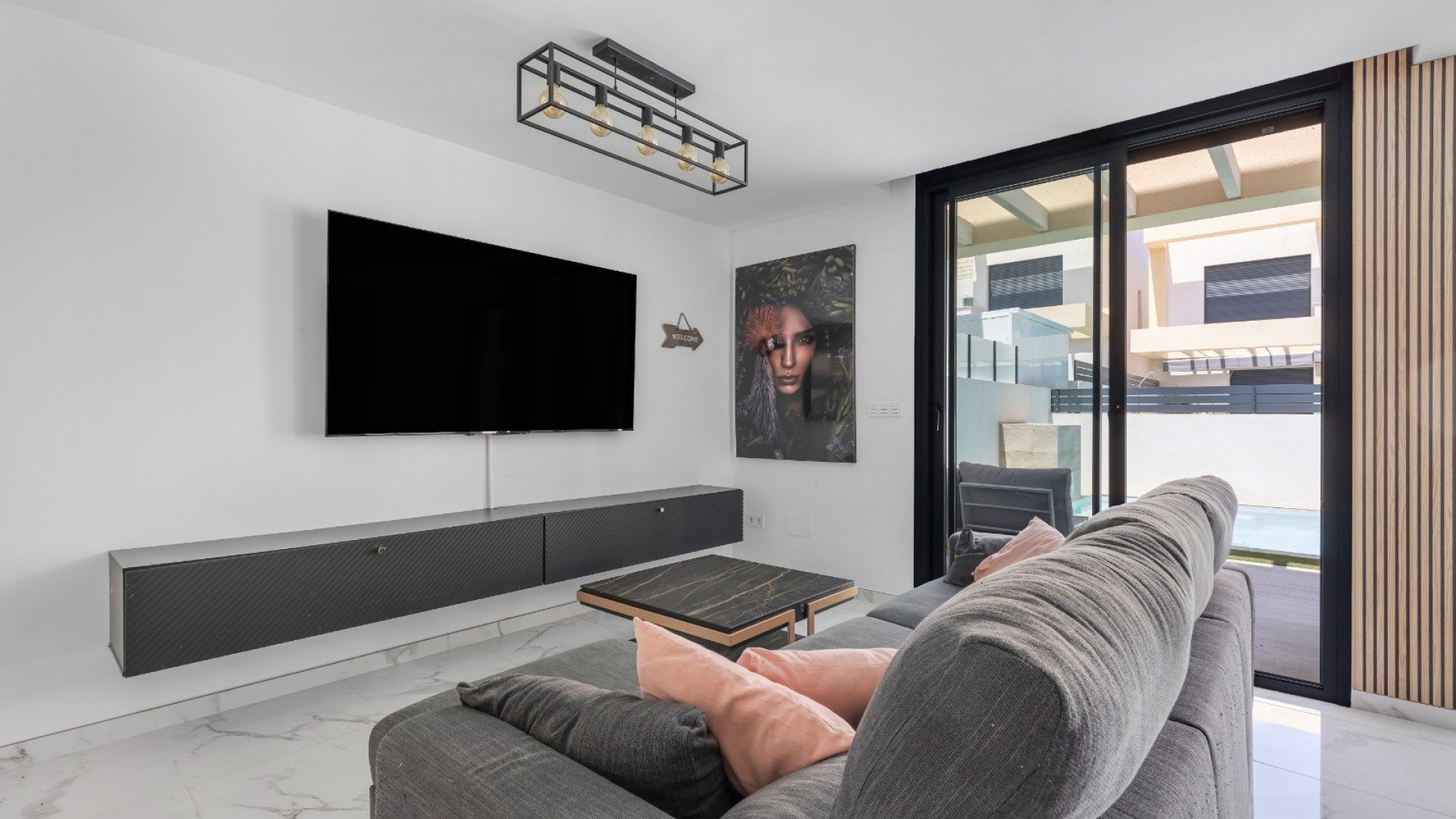 Revente - Villa -
Los Montesinos - La Herrada