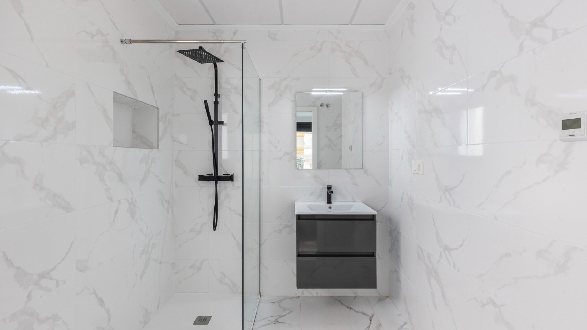 Revente - Villa -
Los Montesinos - La Herrada