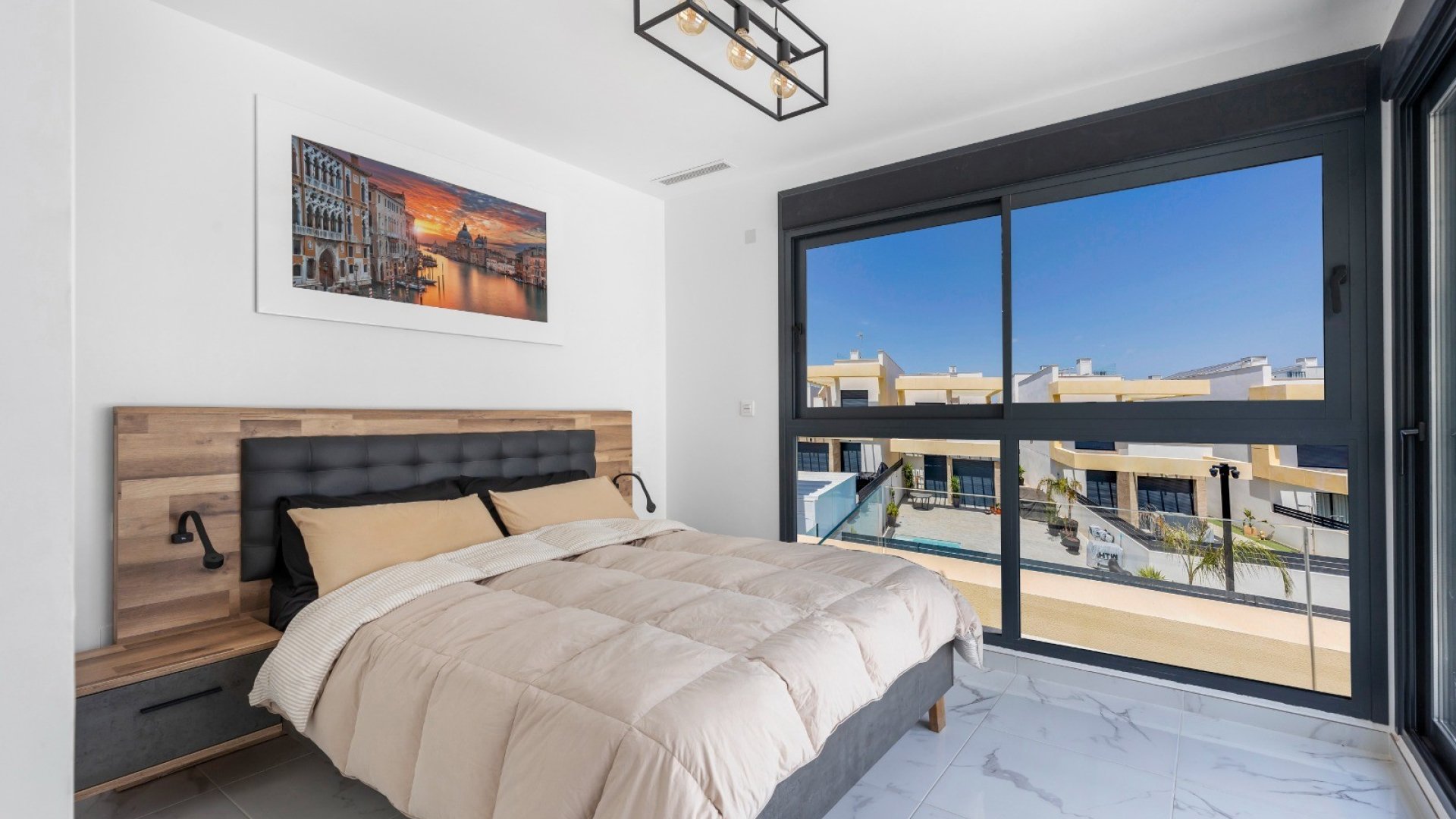 Revente - Villa -
Los Montesinos - La Herrada