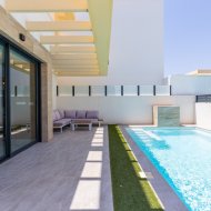 Revente - Villa -
Los Montesinos - La Herrada