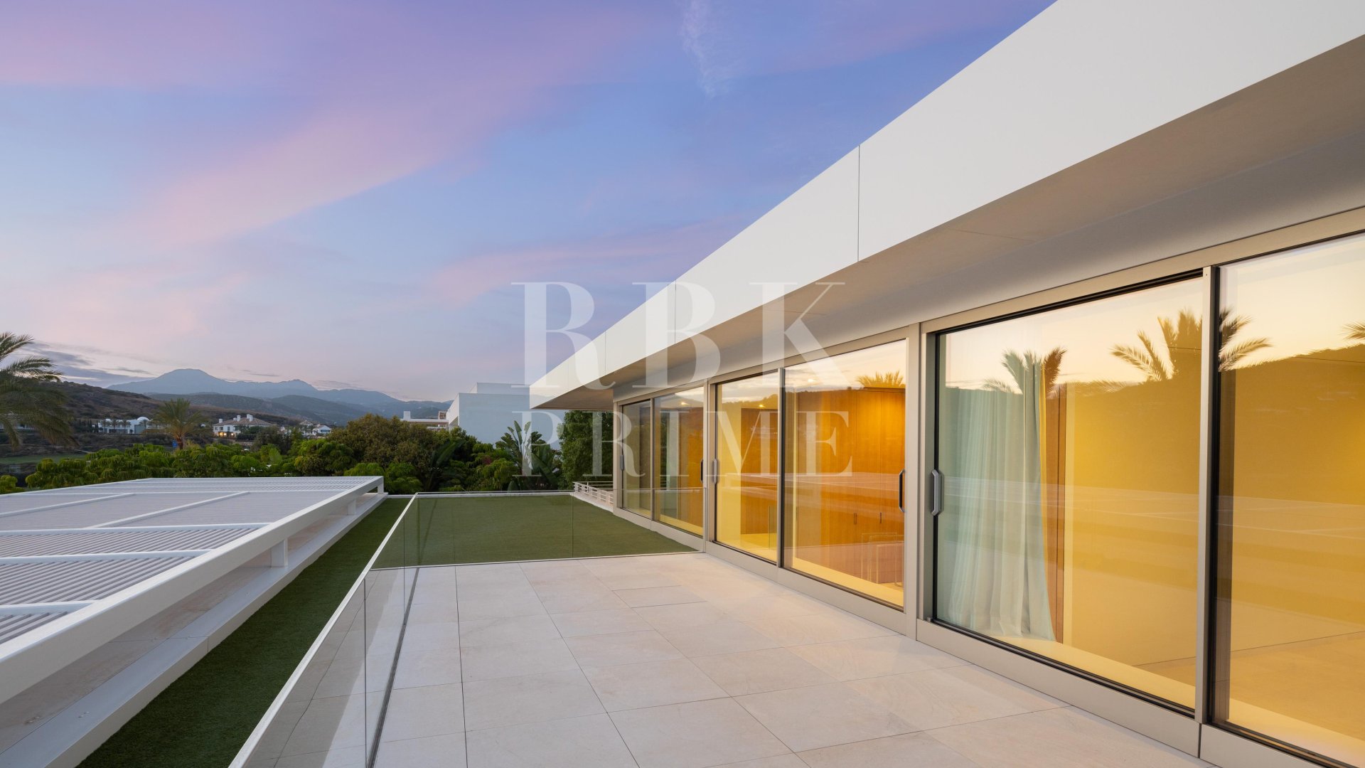 Revente - Villa -
Malaga - Casares