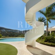 Revente - Villa -
Malaga - Casares