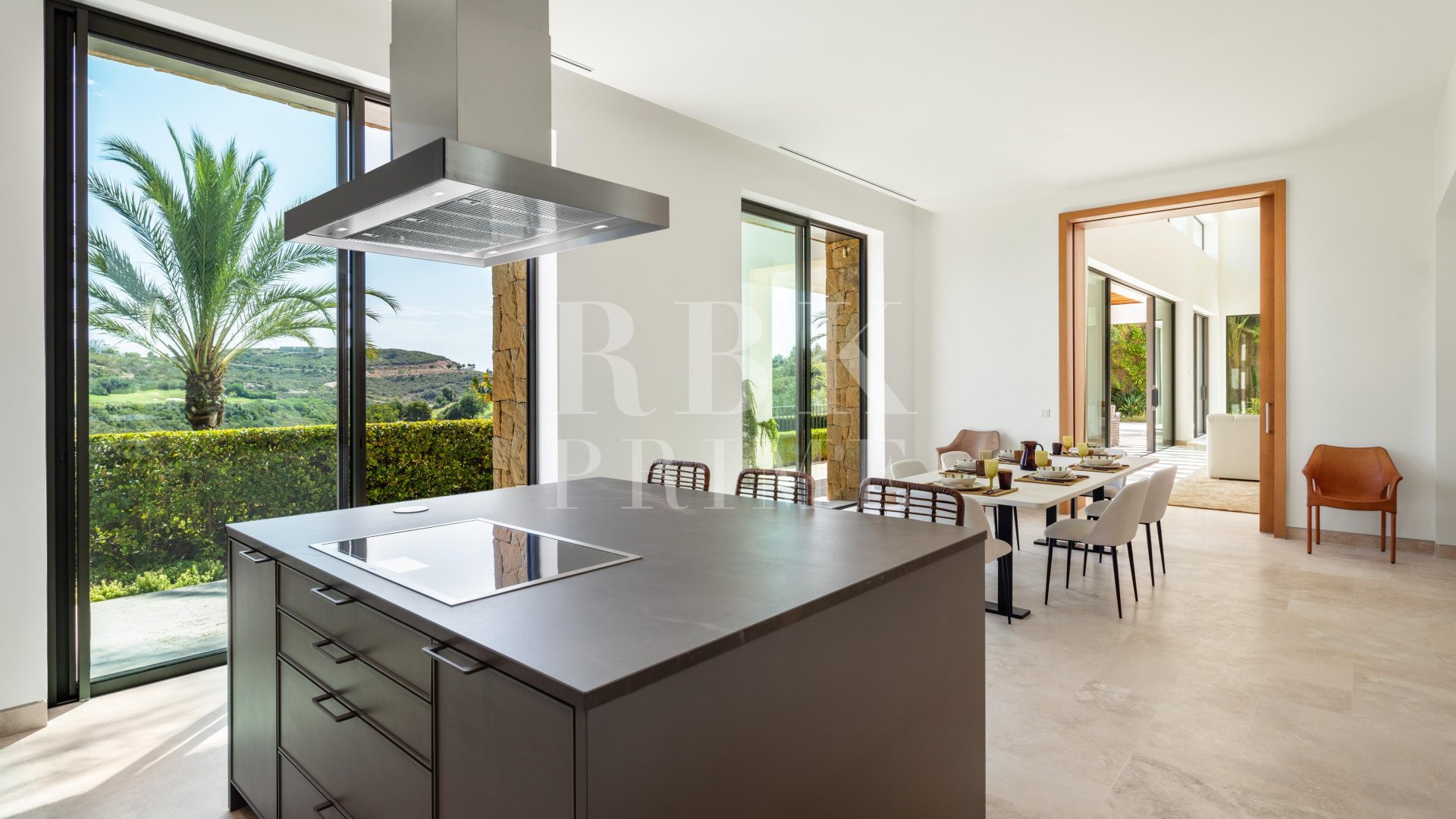 Revente - Villa -
Malaga - Casares