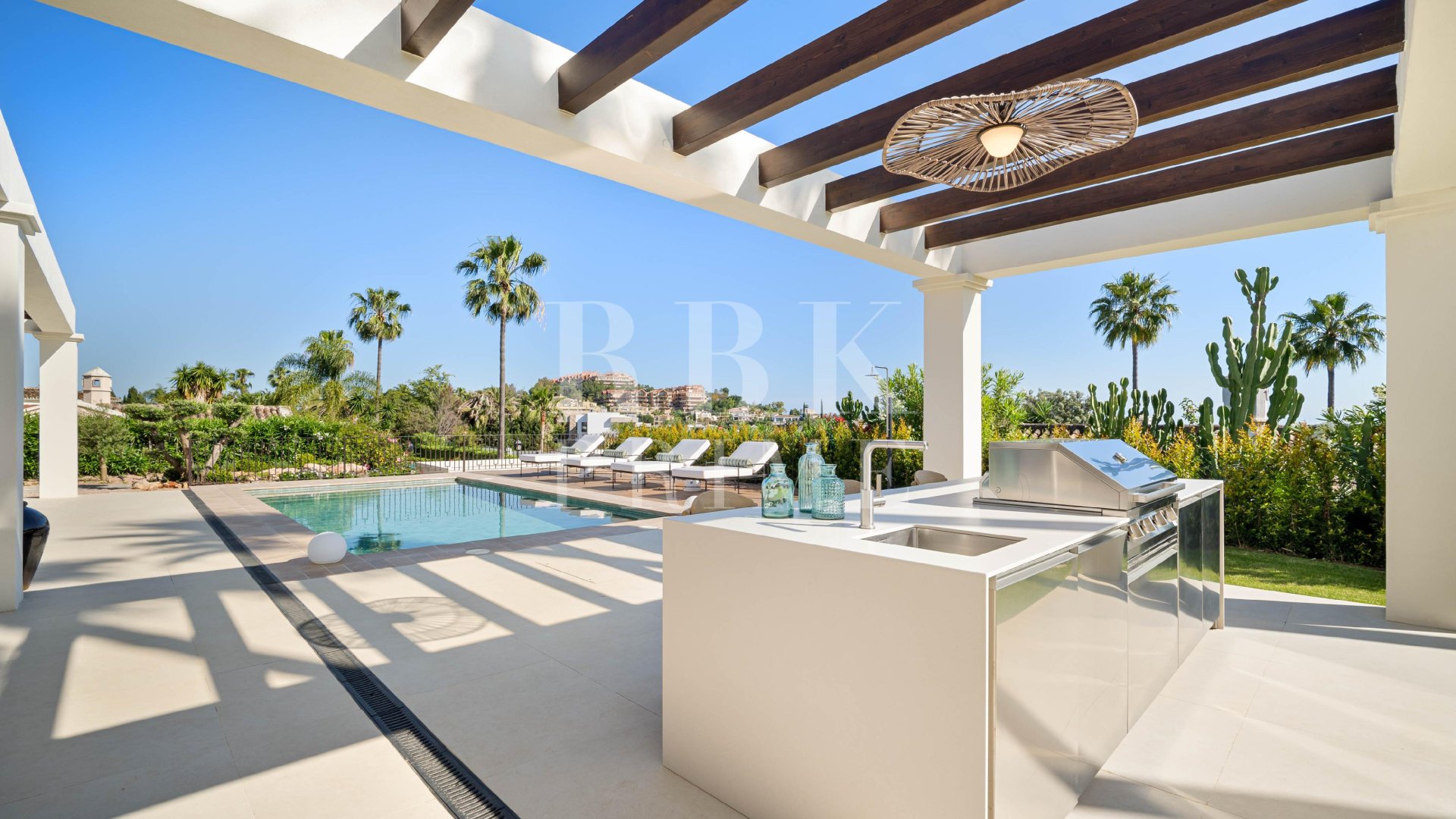 Revente - Villa -
Malaga - Nueva Andalucía