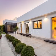 Revente - Villa -
Malaga - Nueva Andalucía