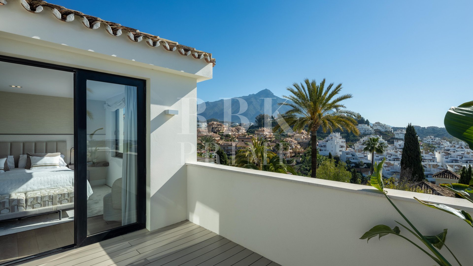 Revente - Villa -
Malaga - Nueva Andalucía