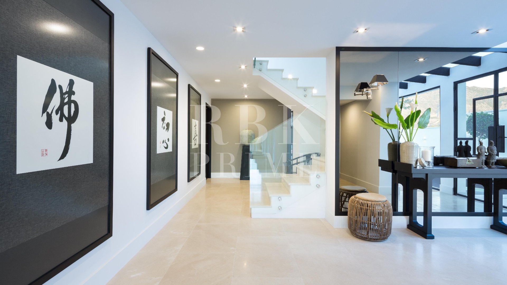 Revente - Villa -
Malaga - Nueva Andalucía