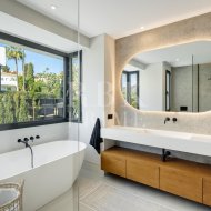 Revente - Villa -
Malaga - Nueva Andalucía