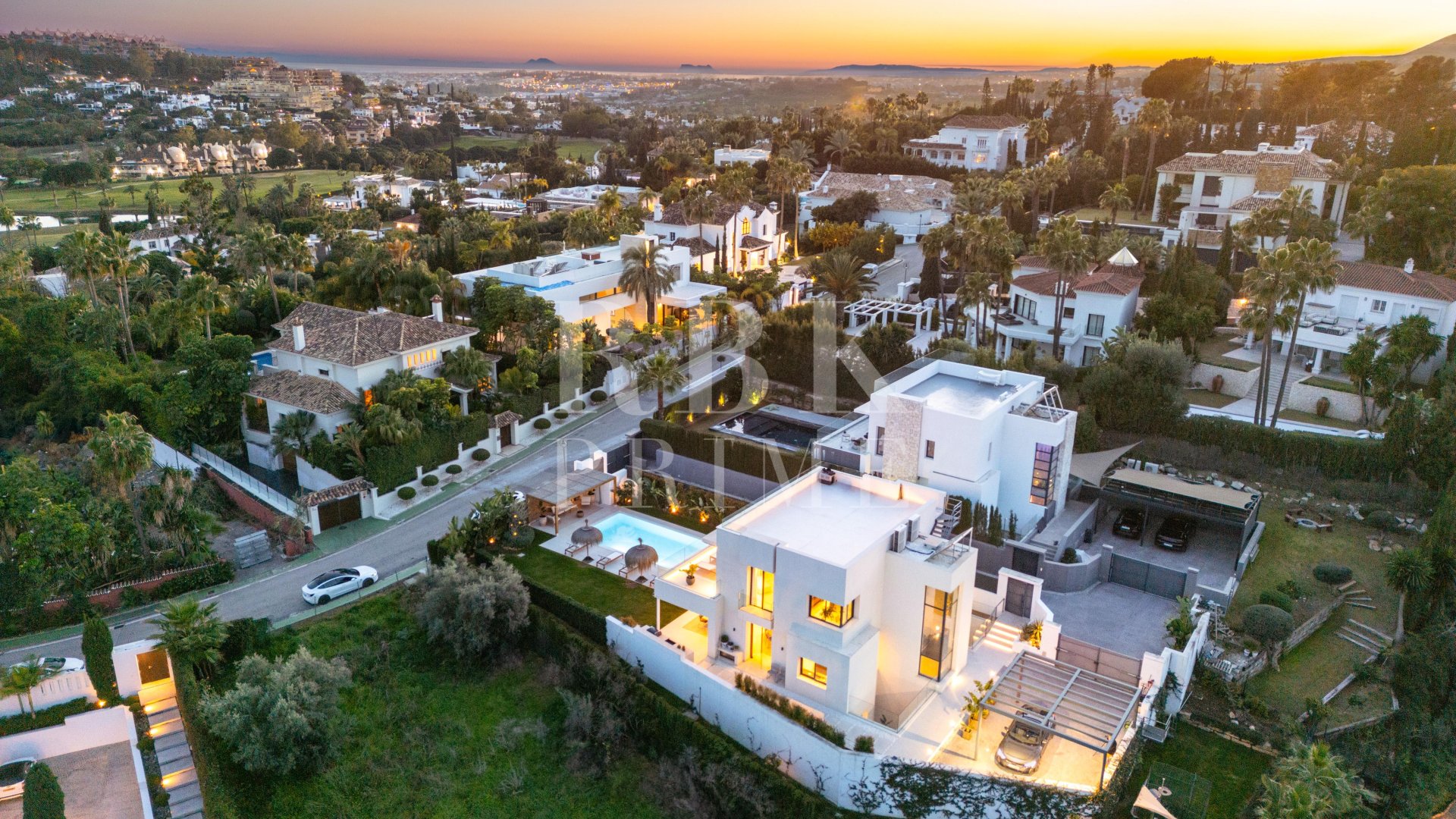 Revente - Villa -
Malaga - Nueva Andalucía