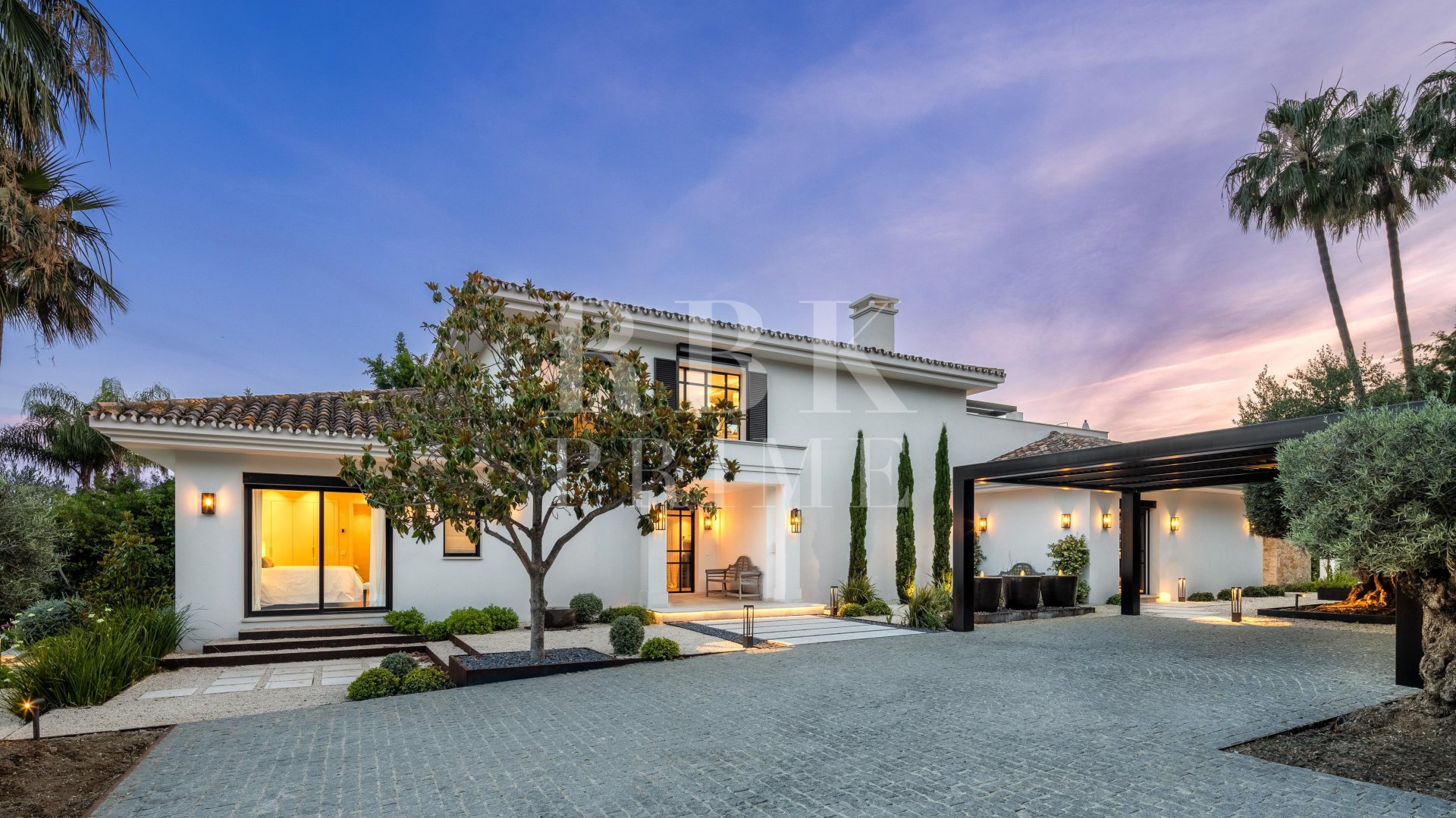 Revente - Villa -
Malaga - Nueva Andalucía