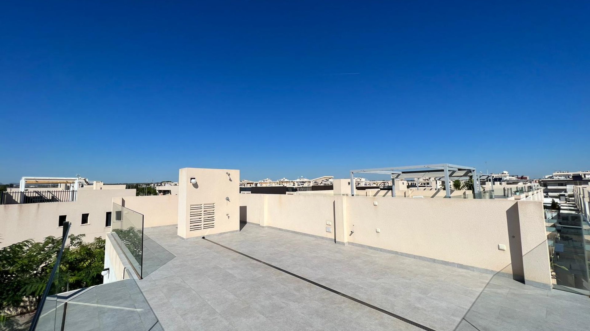 Revente - Villa -
Mil Palmeras - Costa Blanca