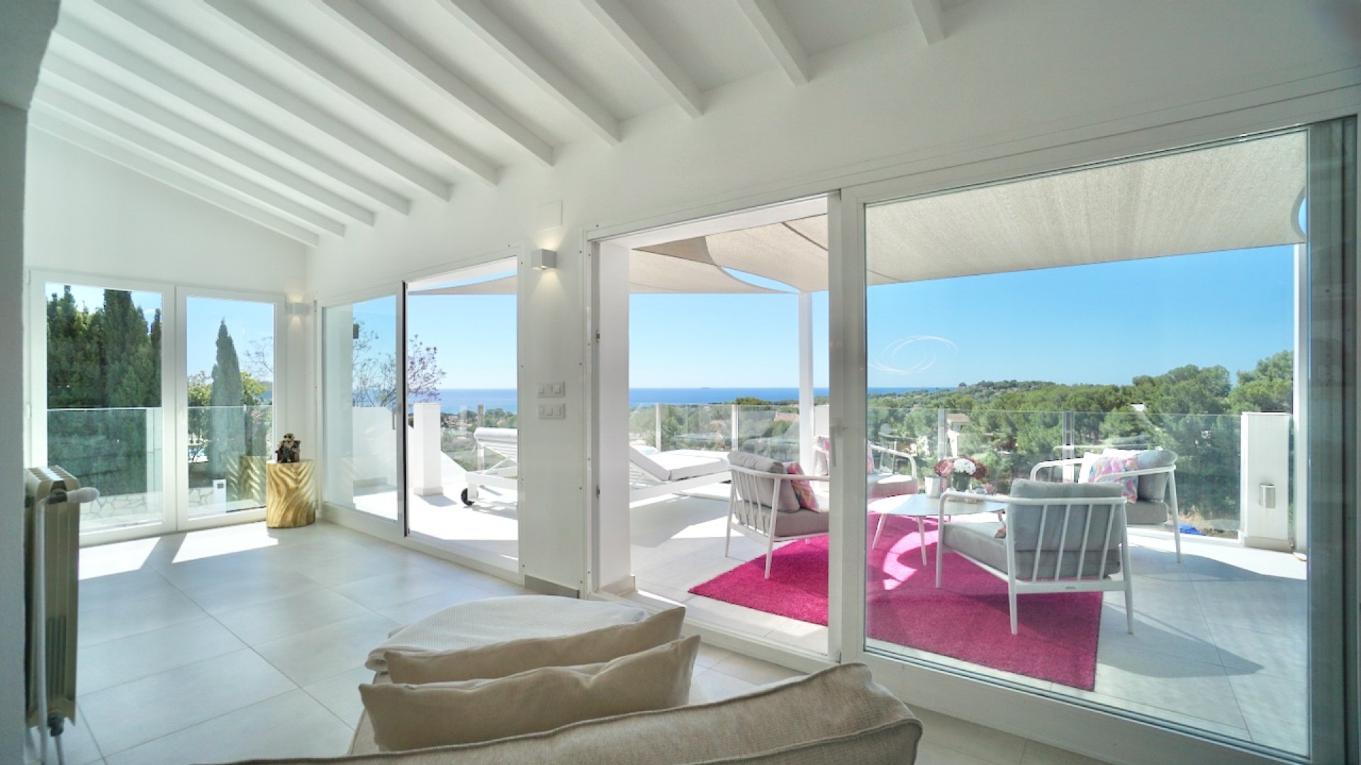 Revente - Villa -
Moraira - Benimeit