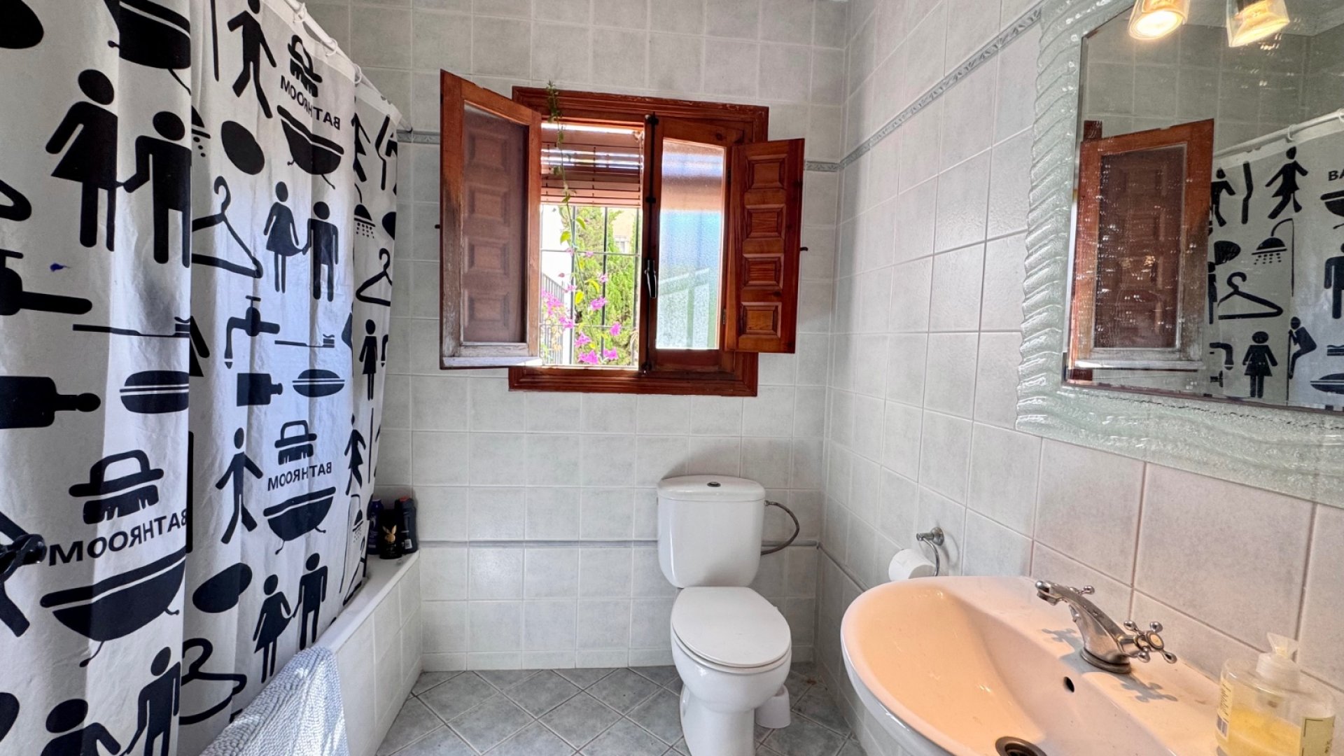 Revente - Villa -
Orihuela Costa - Cabo Roig