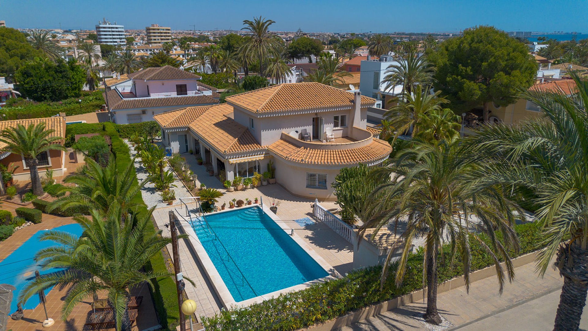 Revente - Villa -
Orihuela Costa - Cabo Roig