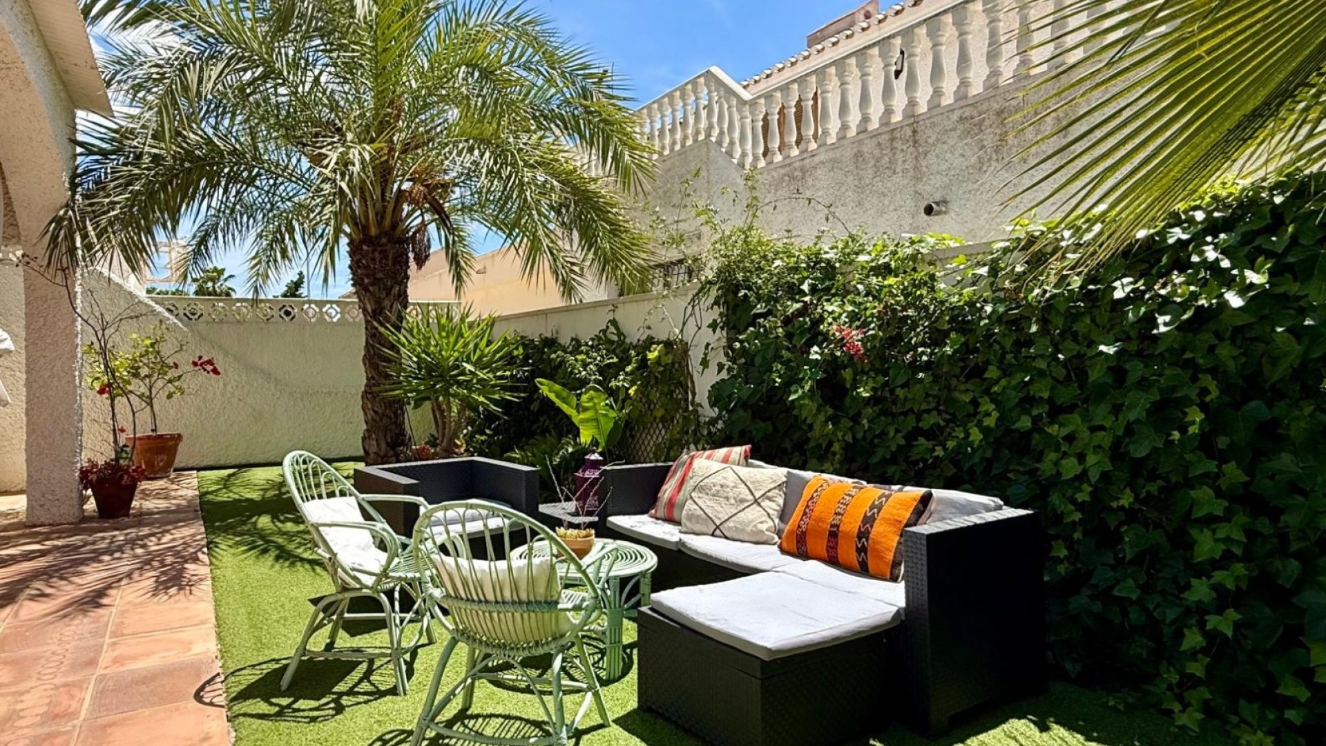 Revente - Villa -
Orihuela Costa - Campoamor