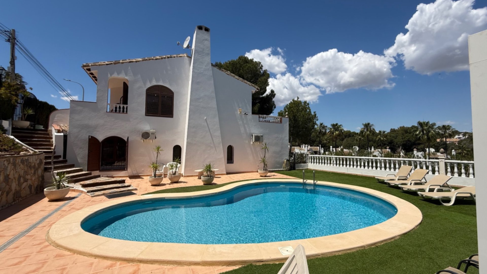 Revente - Villa -
Orihuela Costa - Costa Blanca