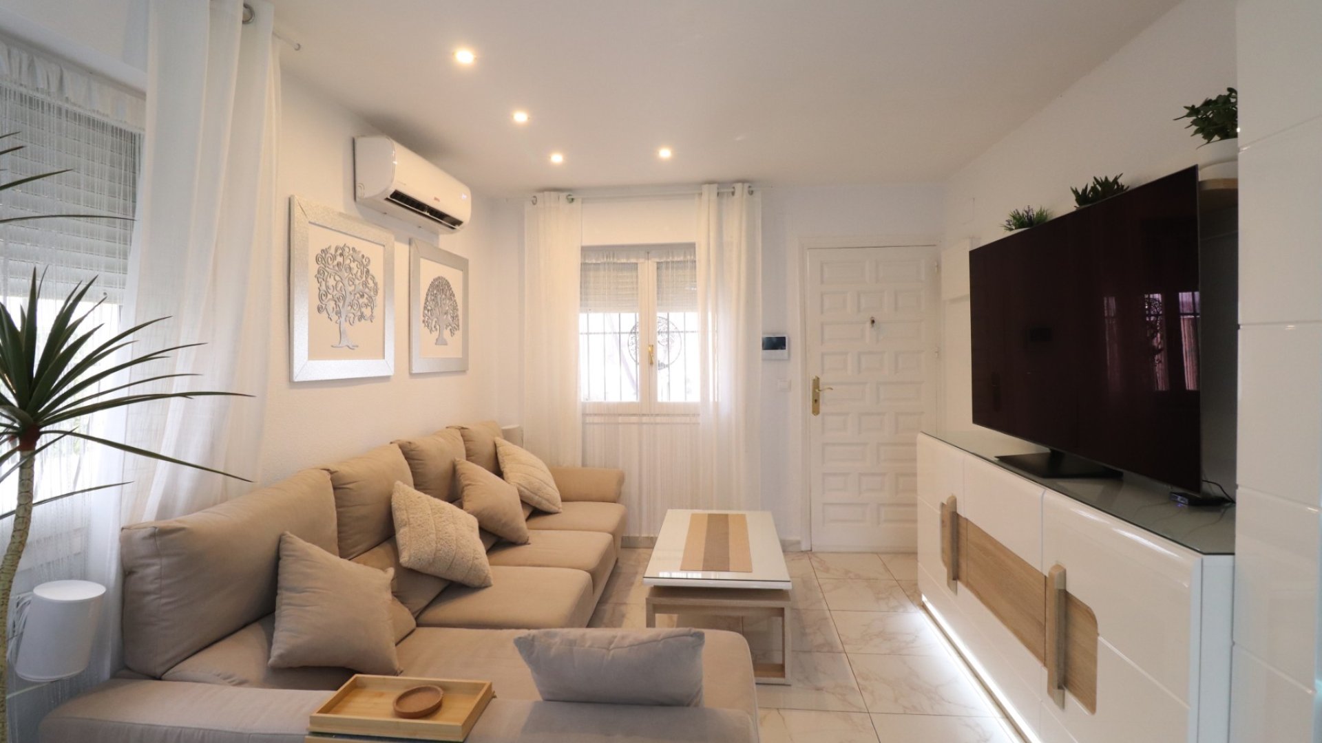 Revente - Villa -
Orihuela Costa - La Florida